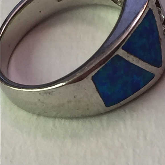 Beautiful blue Opal and CZ 925 Sterling silver ring - Picture 3 of 7